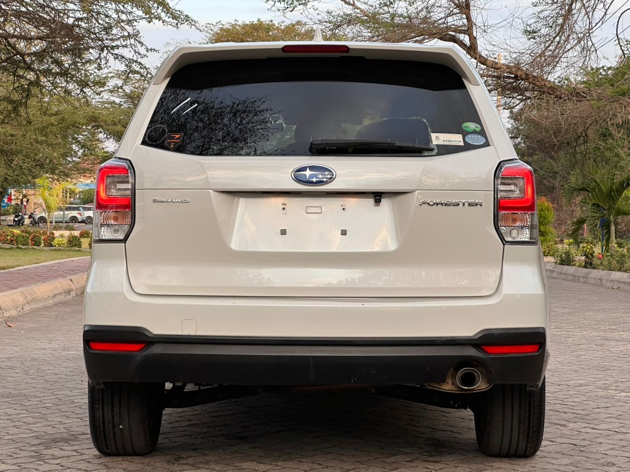 SUBARU FORESTER thumbnail 7